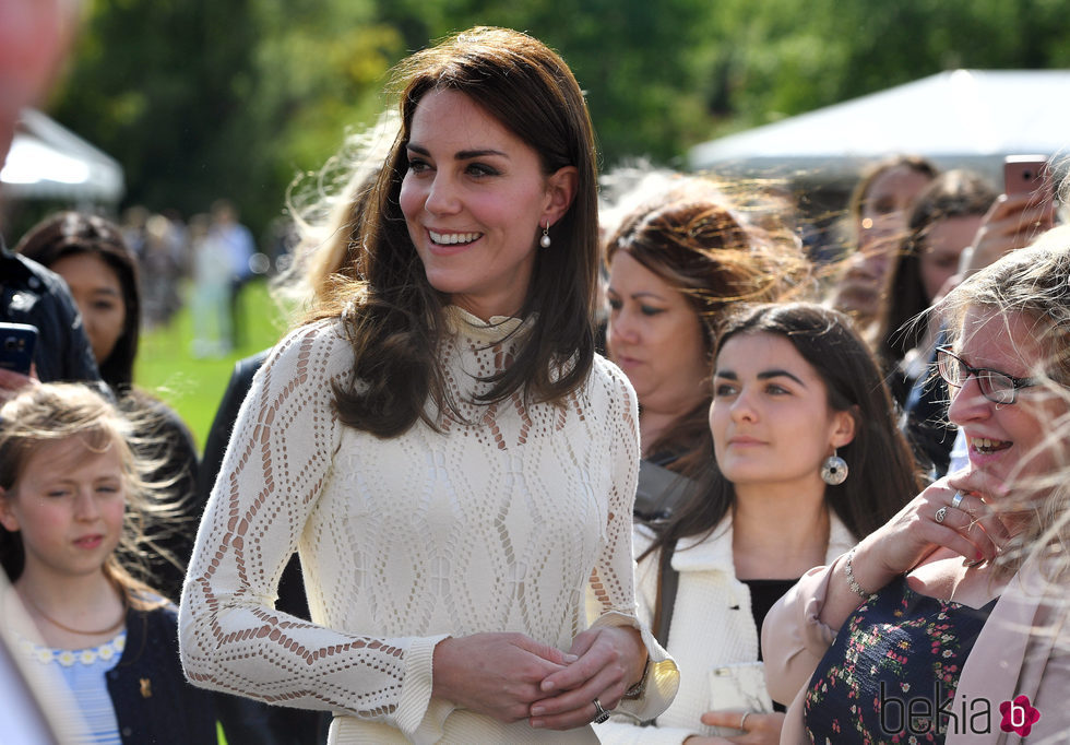 Kate Middleton en una fiesta para los niños refugiados