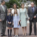 La Familia Real en la Comunión de la Infanta Sofía