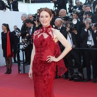 Julianne Moore en la gala inaugural del Festival de Cannes 2017