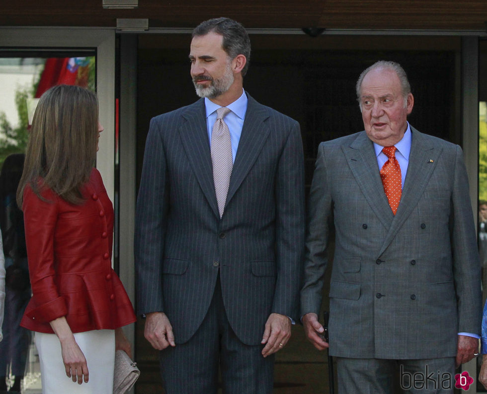 Los Reyes Felipe y Letizia y el Rey Juan Carlos en el 40 aniversario de la Fundación Reina Sofía