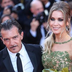 Antonio Banderas y Nicole Kimpel en el Festival de Cannes 2017