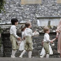 Kate Middleton riñe a los pajes de la boda de Pippa Middleton y James Matthews por las travesuras del Príncipe Jorge