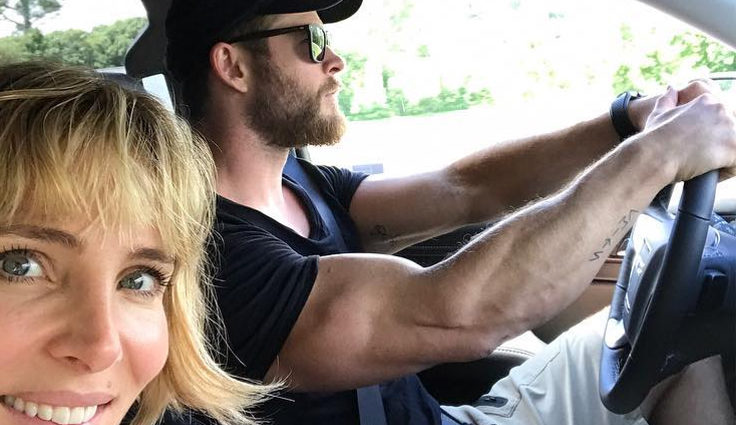 Elsa Pataky Chris Hemsworth en el coche