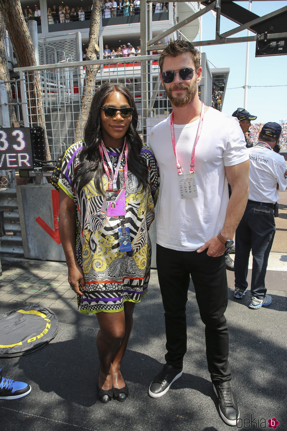 Serena Williams y Chris Hemsworth en el GP de Mónaco 2017