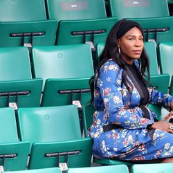 La tenista Serena Williams luce barriguita en Roland Garros