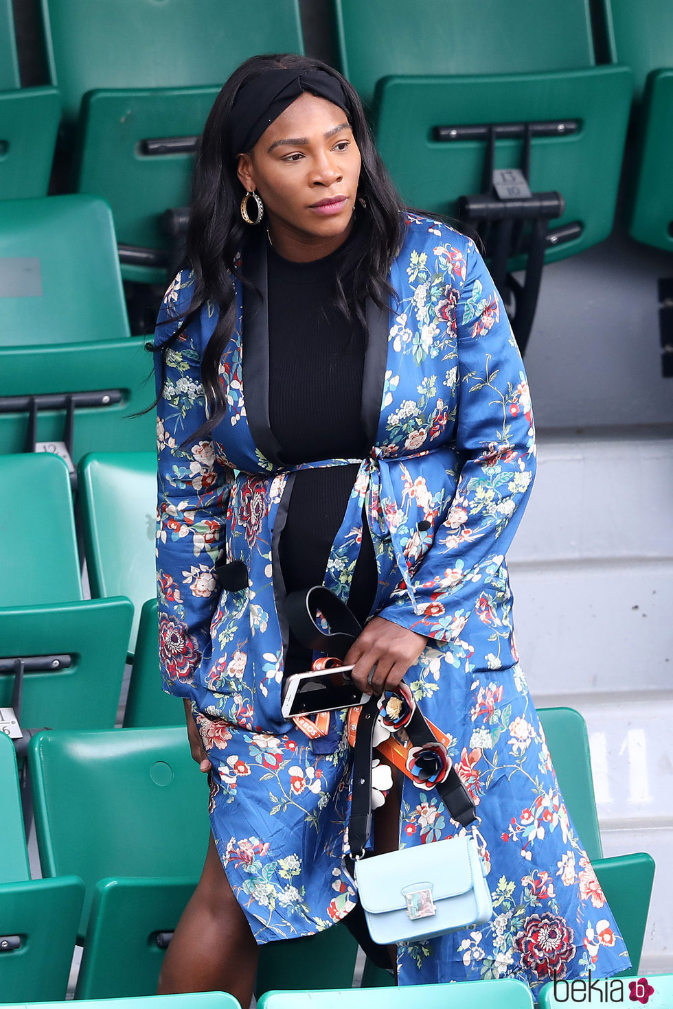 Serena Williams, embarazada, asiste a una jornada de Roland Garros
