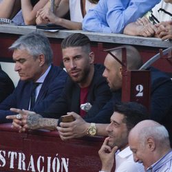 Sergio Ramos disfrutando junto a unos amigos de las fiestas taurinas de San Isidro 2017
