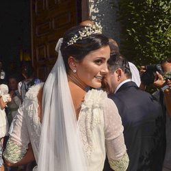 Macarena Rodríguez yendo al altar el día de su boda