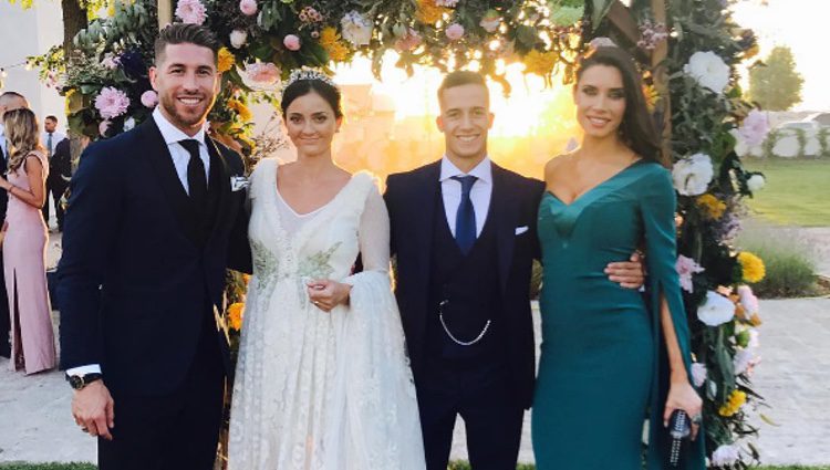 Pilar Rubio y Sergio Ramos con Lucas Vázquez y Macarena Rodríguez el día de su boda