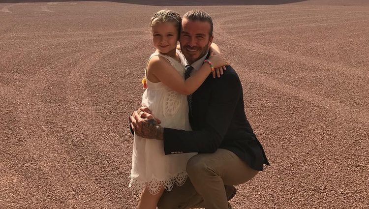 David Beckham y su hija Harper Seven en el Buckingham Palace