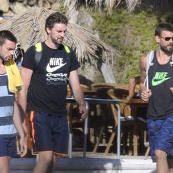 Adrià, Pau y Marc Gasol en Ibiza