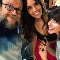 Cristina Pedroche con Santiago Seguro y Maribel Verdú en el primer día de rodaje de 'Sin filtros'