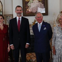 Los Reyes Felipe y Letizia con el Príncipe Carlos y Camilla Parker en Clarence House en su Viaje de Estado a Reino Unido