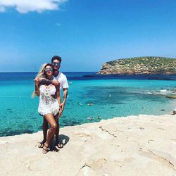 Bea y Rodri disfrutando de sus vacaciones en Ibiza
