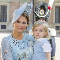 Magdalena de Suecia con su hijo Nicolás en el 40 cumpleaños de Victoria de Suecia