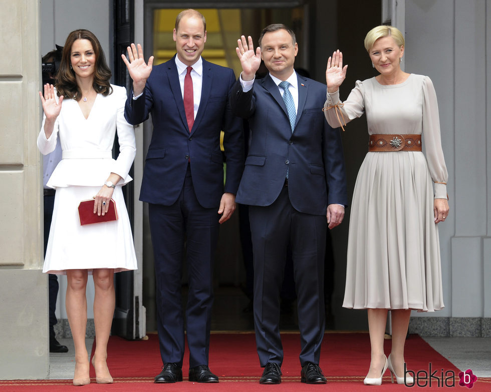 Los Duques de Cambridge con el presidente de Polonia y la Primera Dama