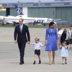 Los Duques de Cambridge y sus hijos se marchan de Polonia tras su visita oficial