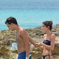 Pepe Barroso Junior y Tini Stoessel disfrutando de las playas de Formentera