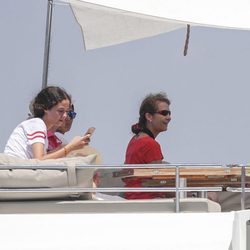 La Infanta Elena y Victoria de Marichalar viendo las regatas de la Copa del Rey de Vela 2017