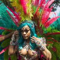 Rihanna elige un outfit muy llamativo para el Carnaval de Barbados 2017