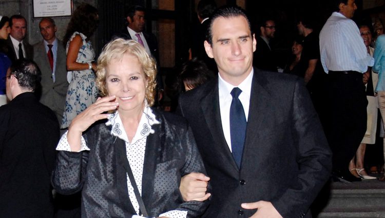 Elisa Montés con su sobrino Carolo Ruiz