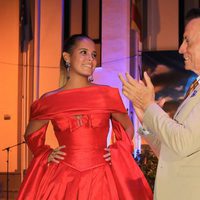 José Ortega Cano y Gloria Camila cruzando miradas durante la semana cultura en honor a Rocío Jurado
