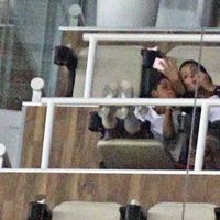 Cristiano Ronaldo Junio y Georgina Rodríguez se hacen una selfie durante un partido