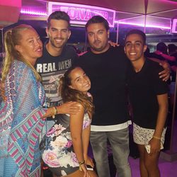 Belén Esteban y Miguel, Andrea Janeiro, Isma y Suso en Benidorm