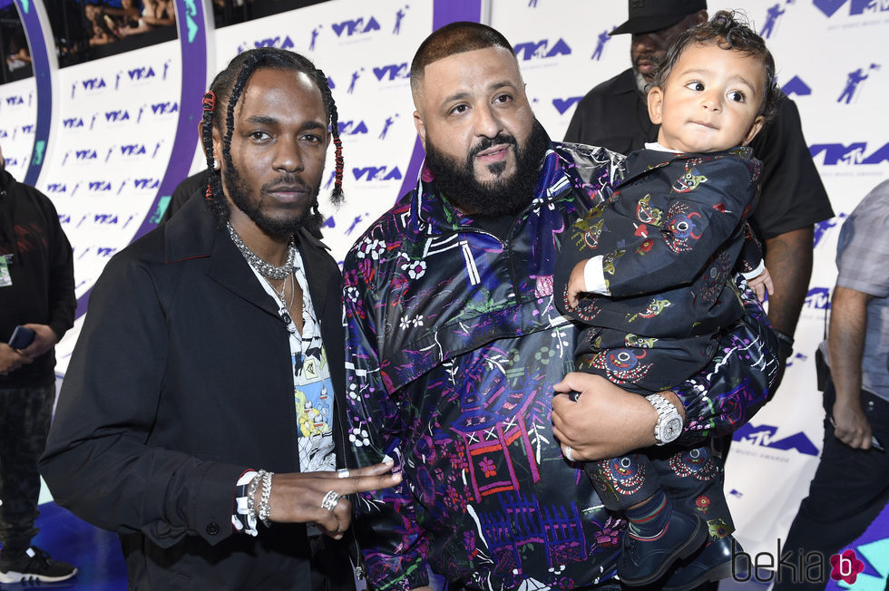 Kendrick Lamar, DJ Khaled y Asahd Tuck Khaled en los MTV VMA 2017