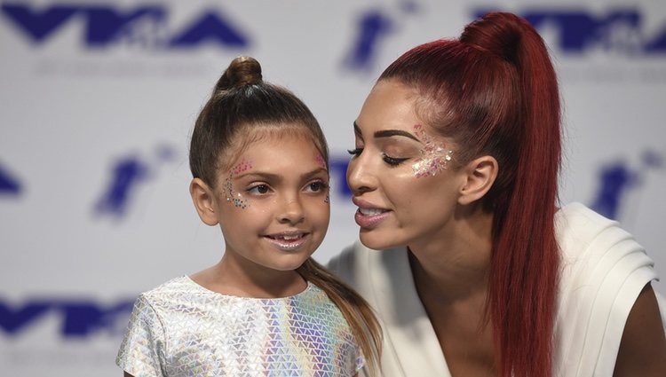 Farrah Abraham y su hija Sophia en los MTV VMA 2017