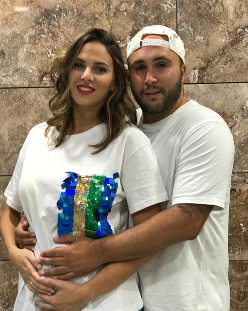 Kiko Rivera e Irene Rosales anunciando el sexo de su segundo hijo