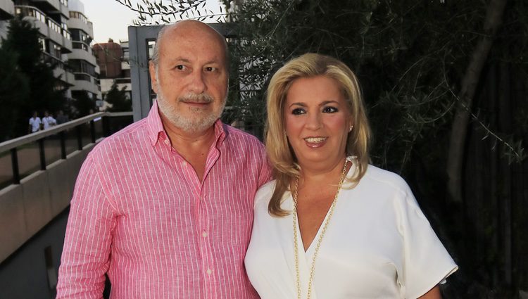 Carmen Borrego y su marido en la celebración del 52 cumpleaños de Terelu Campos