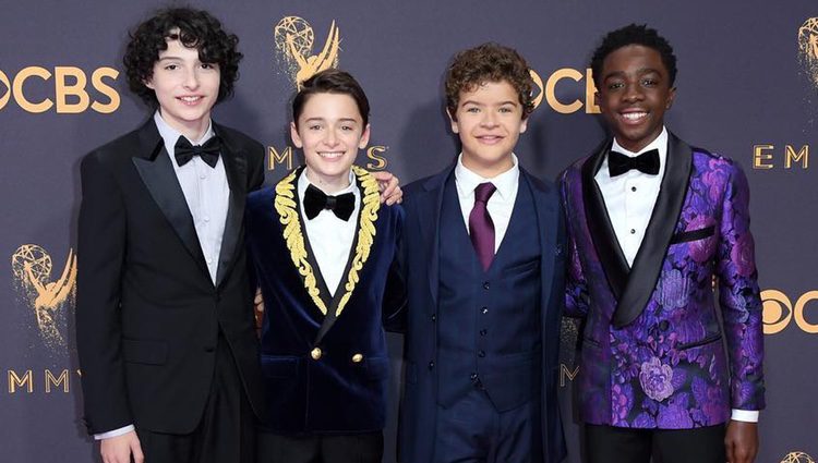 Los actores de 'Stranger Things' en la alfombra roja de los Premios Emmy 2017