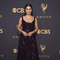 Lea Michele en la alfombra roja de los Premios Emmy 2017