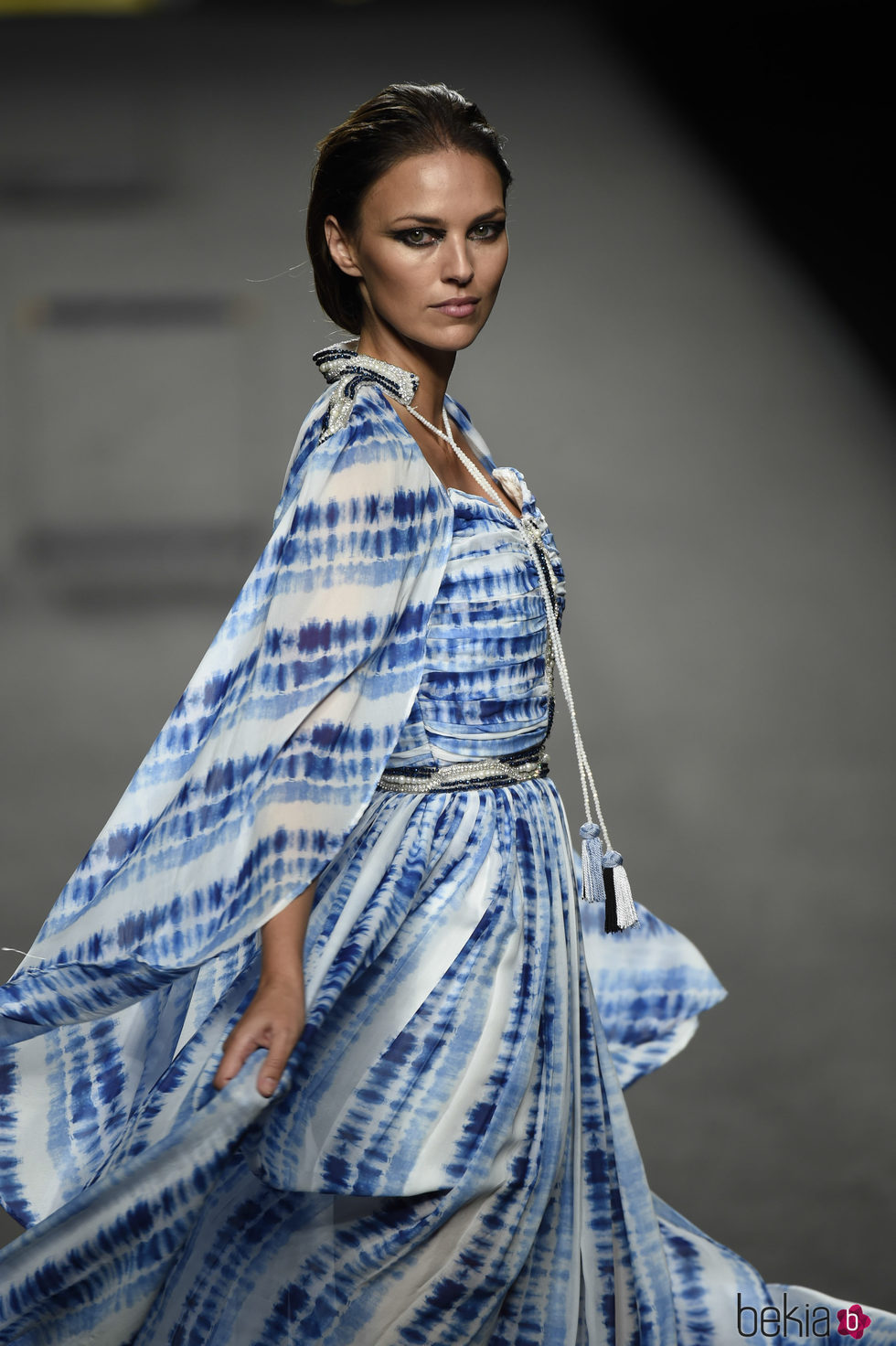 Helen Lindes vuelve a la pasarela desfilando para Ion Fiz en Madrid Fashion Week primavera/verano 2018