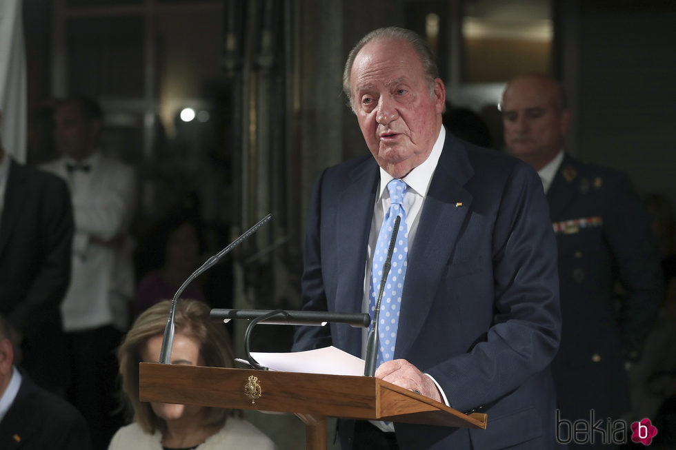 El Rey Juan Carlos da un discurso en la cena por el 40 aniversario del Círculo de Empresarios