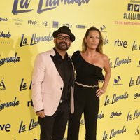 José Corbacho y su mujer en el estreno de la película 'La Llamada'