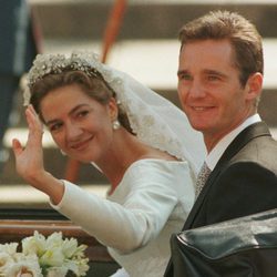 La Infanta Cristina e Iñaki Urdangarin en su boda