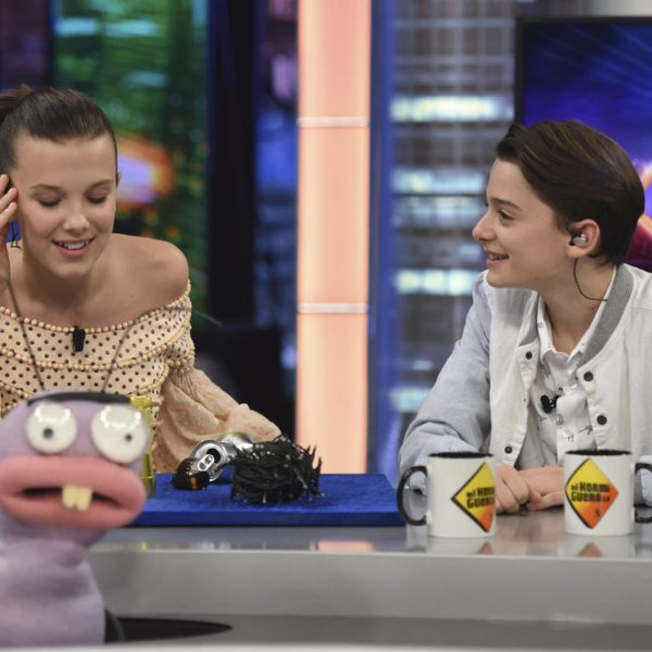 Millie Bobby Brown y Noah Schnapp en 'El Hormiguero' - Foto en Bekia