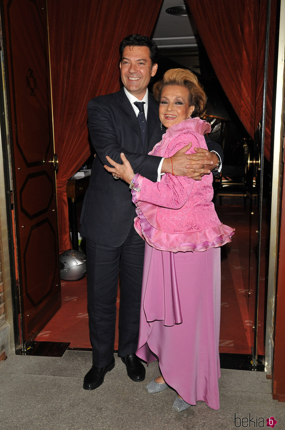 Carmen Sevilla con su hijo Augusto Algueró Junior