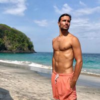 Jaime Astrain luce cuerpazo en bañador en Bali