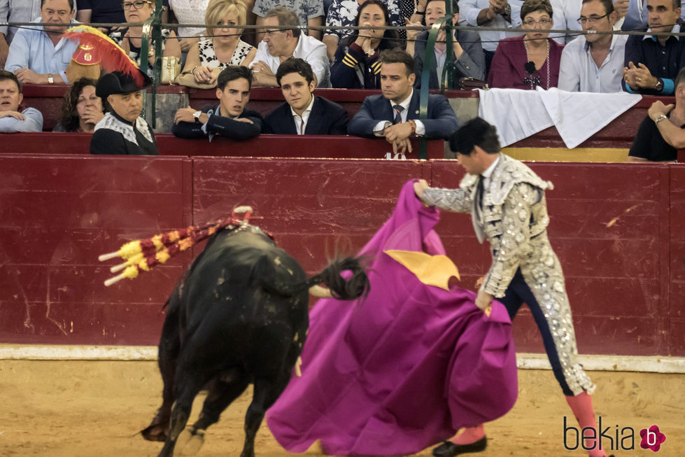 Froilán y Gonzalo Caballero en una corrida de toros en Zaragoza