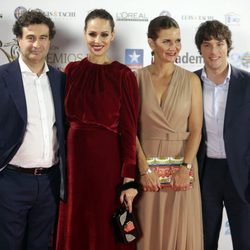 Pepe Rodríguez, Eva González, Samantha Vallejo-Nágera y Jordi Cruz en los Premios Iris 2017
