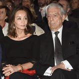 Isabel Preysler y Mario Vargas Llosa en el 25 aniversario del Museo Thyssen