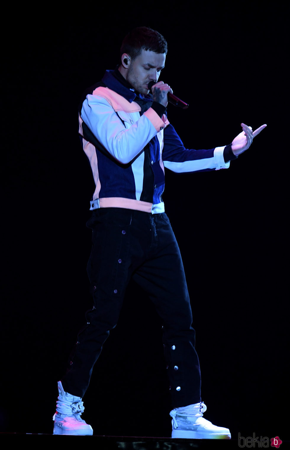 Liam Payne durante su actuación en los MTV EMA 2017