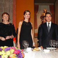 La Reina Letizia en una cena con Enrique Peña Nieto y Angélica Rivera en México