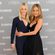Jennifer Aniston y Chelsea Handler en los premios Glamour de Nueva York