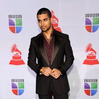 Wilmer Valderrama en los Grammy Latinos 2011
