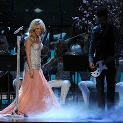 Actuación de Shakira en los premios Grammy Latino 2011