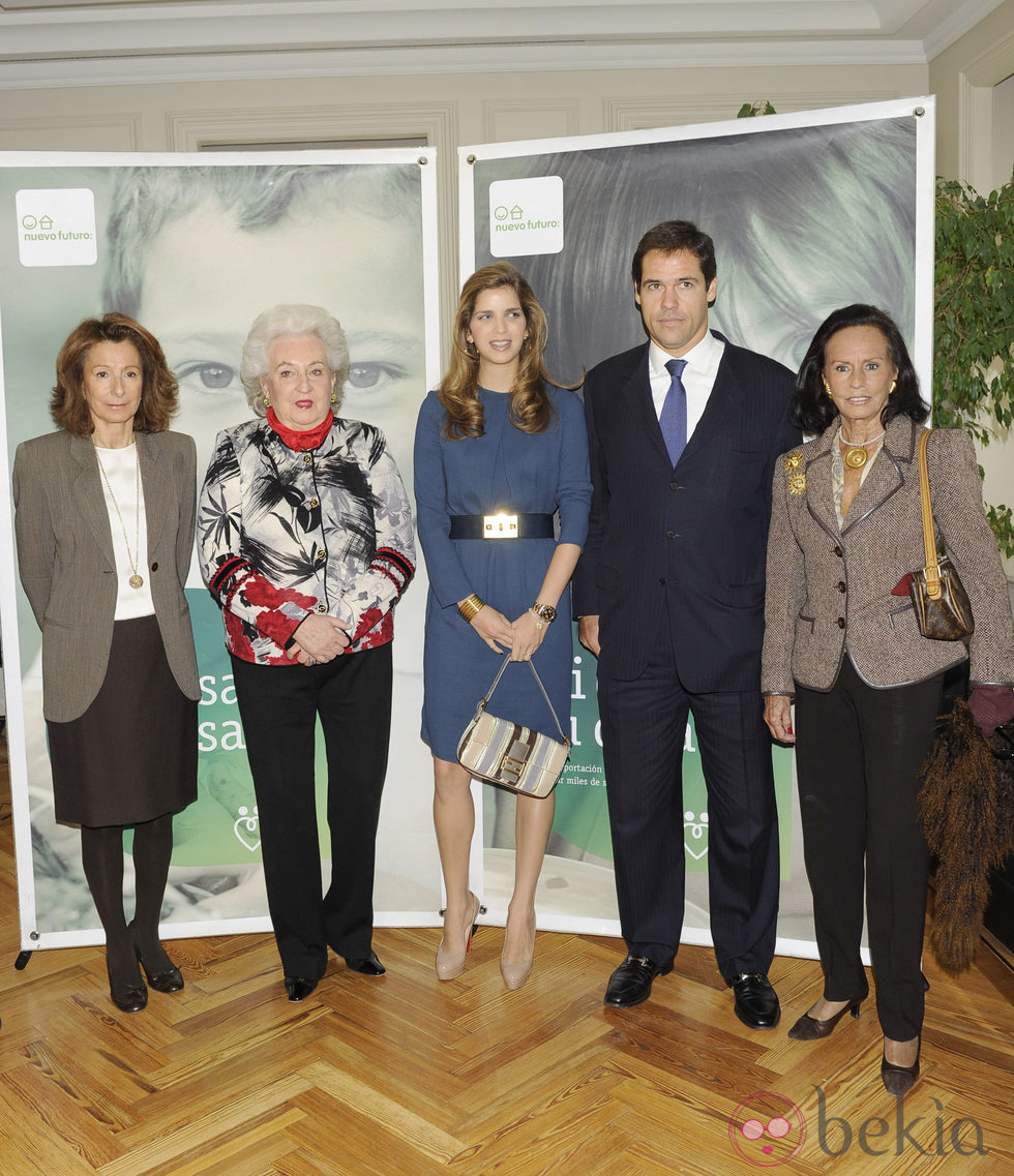 La Infanta Pilar, Margarita Vargas y Luis Alfonso de Borbón en la presentación del Rastrillo Nuevo Futuro